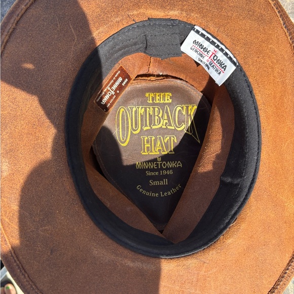 Hat - Picture 3 of 5